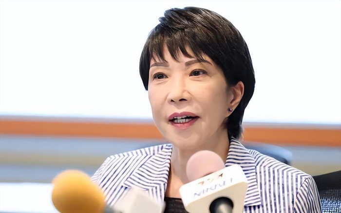 高市早苗与赖清德的“拙劣双簧”